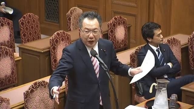 予算委員会第2分科会で初質疑を行う衆議院議員中川康洋